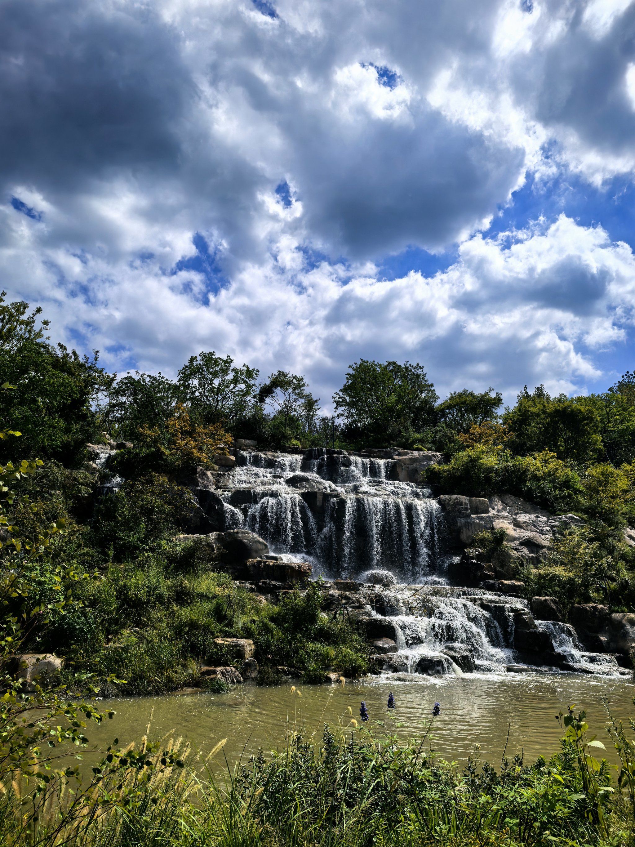 《VPN代理服务器:一篇文章看懂你的数据如何“隐形”穿梭网络》